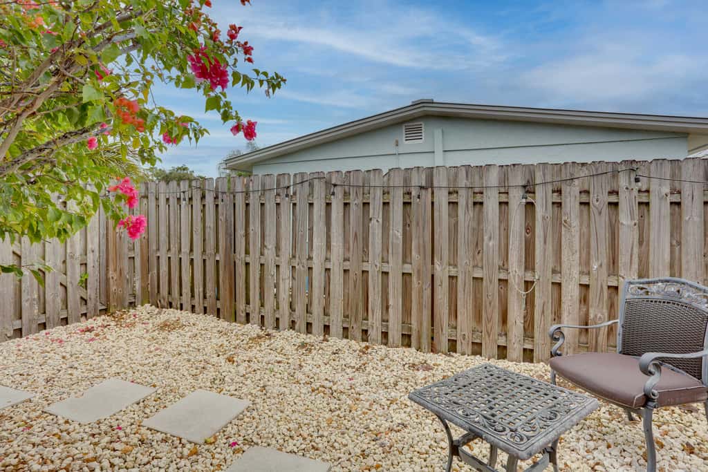 Pet-Friendly Stuart Studio < 3 Mi to Downtown!