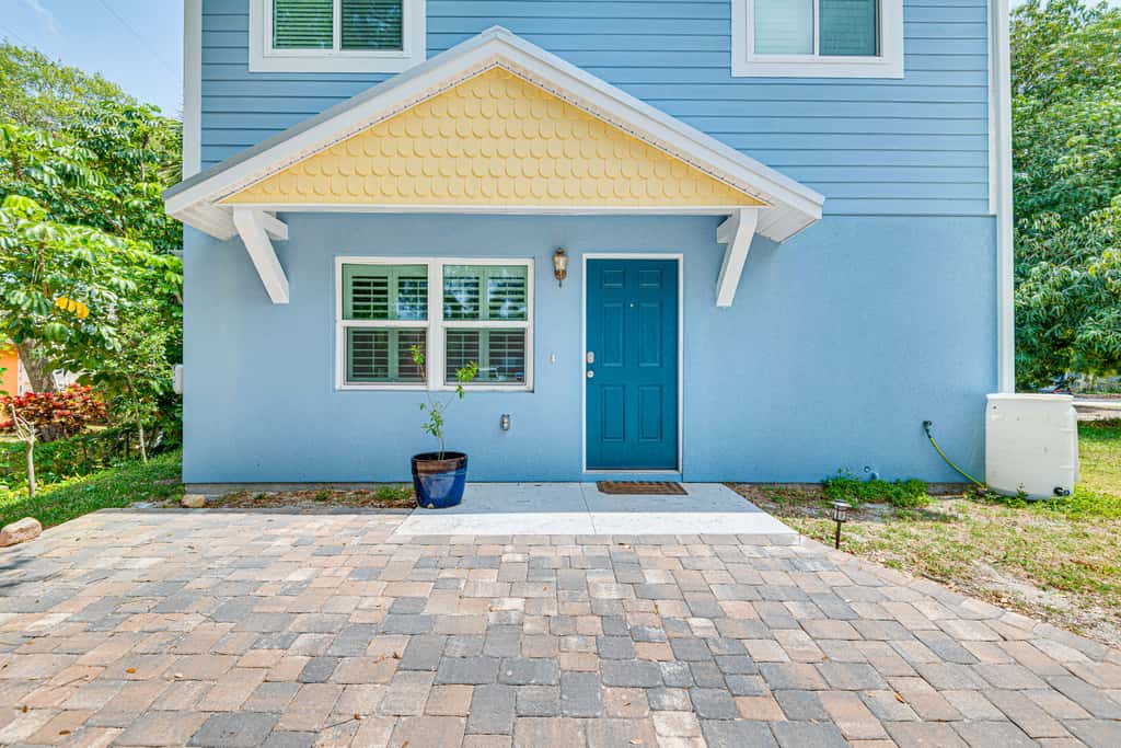 2-Story Cape Canaveral Home: Walk to Public Beach!