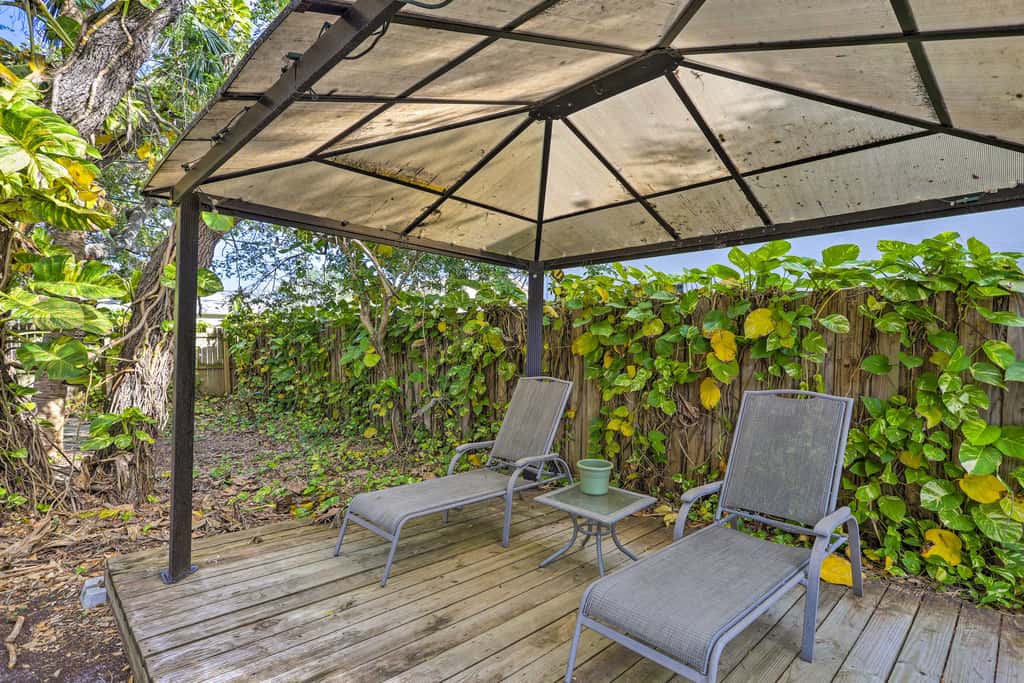 Cape Canaveral Cottage w/ Hot Tub: Walk to Beach