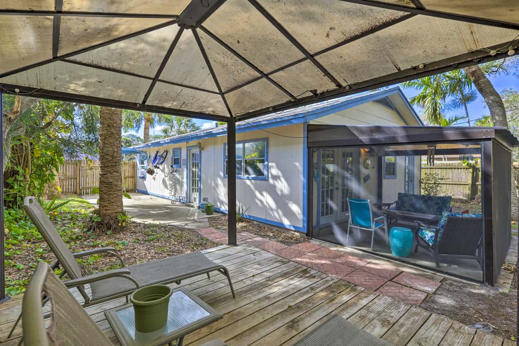 Cape Canaveral Cottage w/ Hot Tub: Walk to Beach