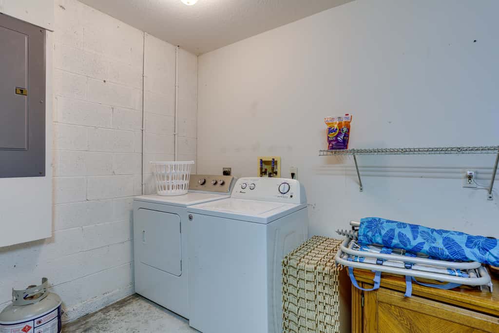 Jensen Beach Home w/ Heated Pool!
