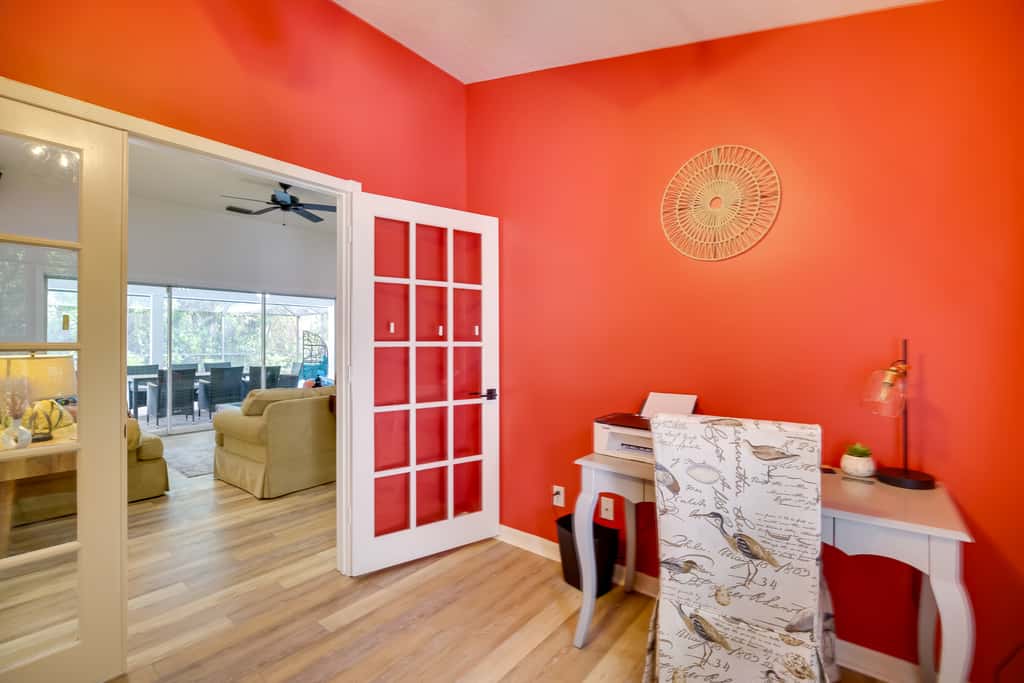 'Casa Blanco' Escape w/ Fire Pit in Sebastian!