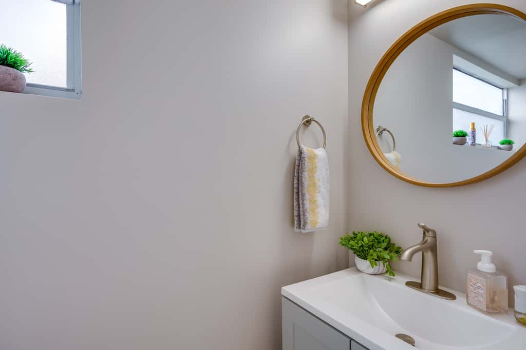 5 Mi to Beach: Jupiter Townhome w/ Pool Access