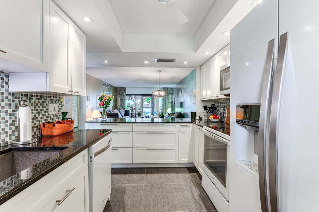 Condo w/ Patio & Resort Amenities in Fort Pierce!