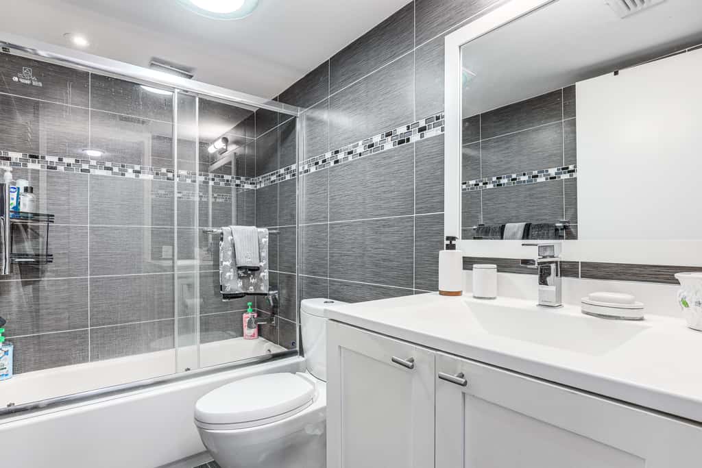 Condo w/ Patio & Resort Amenities in Fort Pierce!
