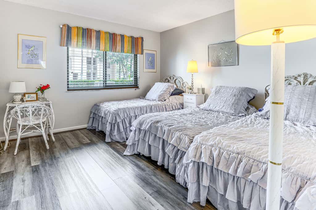 Condo w/ Patio & Resort Amenities in Fort Pierce!