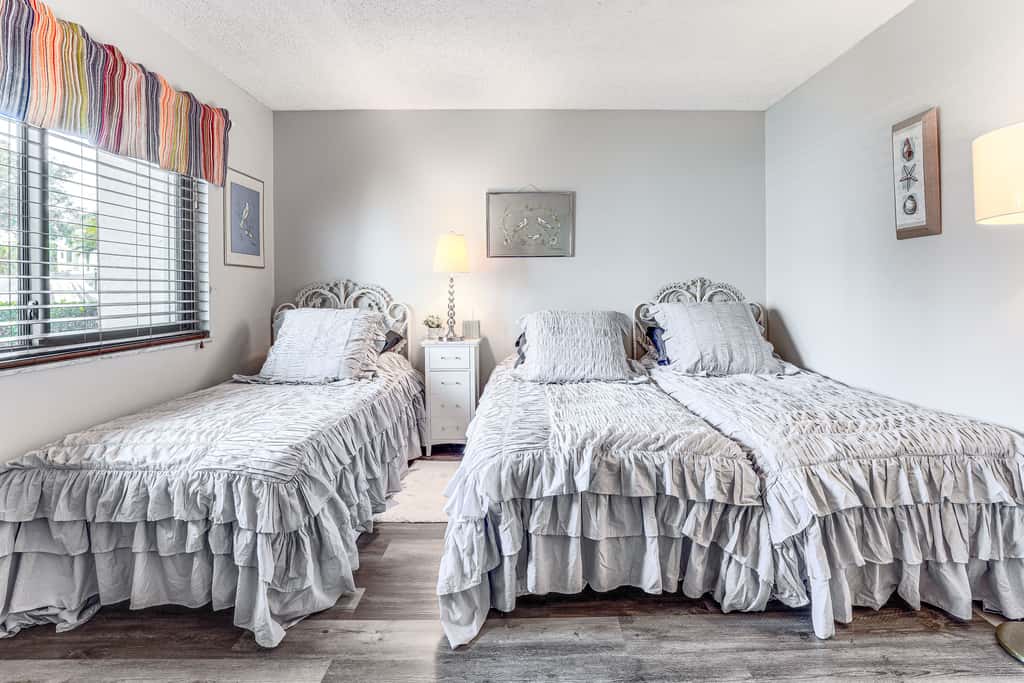 Condo w/ Patio & Resort Amenities in Fort Pierce!