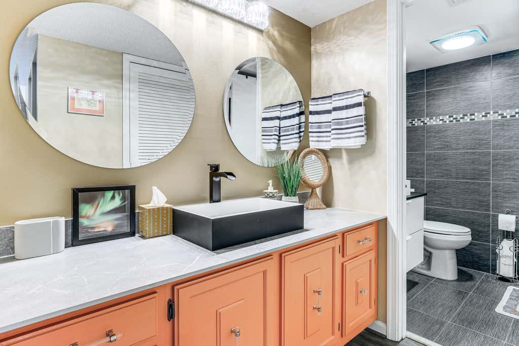 Condo w/ Patio & Resort Amenities in Fort Pierce!