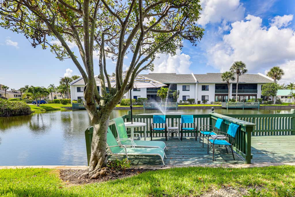 Condo w/ Patio & Resort Amenities in Fort Pierce!