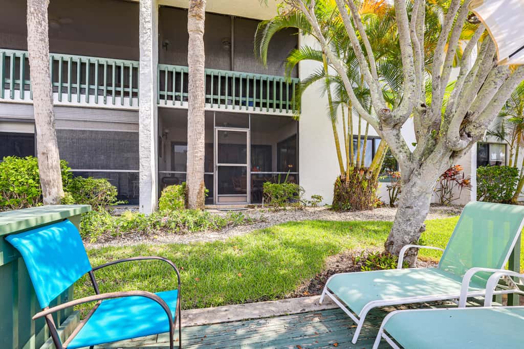 Condo w/ Patio & Resort Amenities in Fort Pierce!