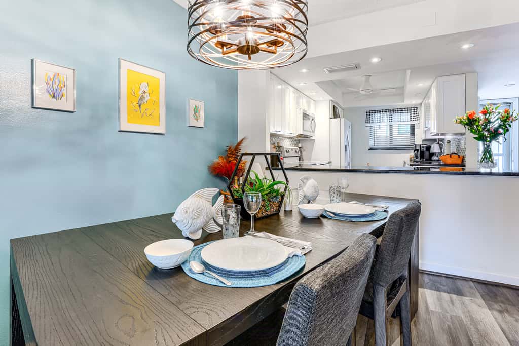Condo w/ Patio & Resort Amenities in Fort Pierce!