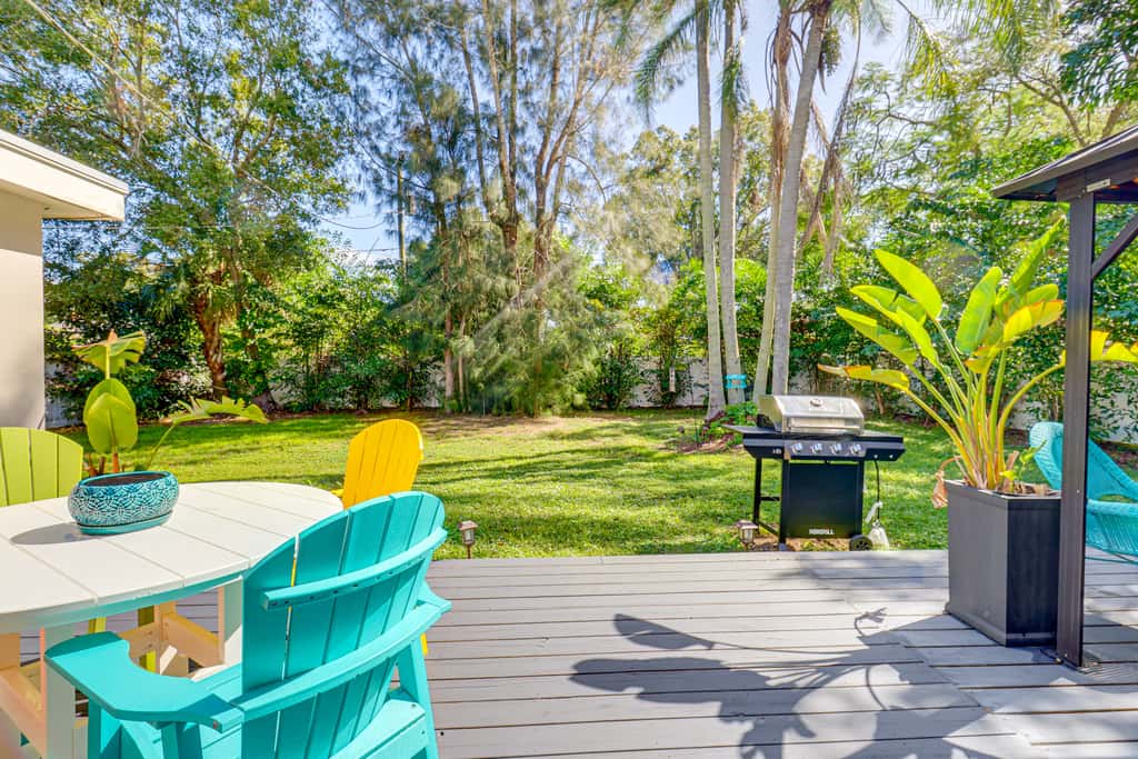 2 Mi to Dtwn Vero Beach! Home w/ Sauna & Yard