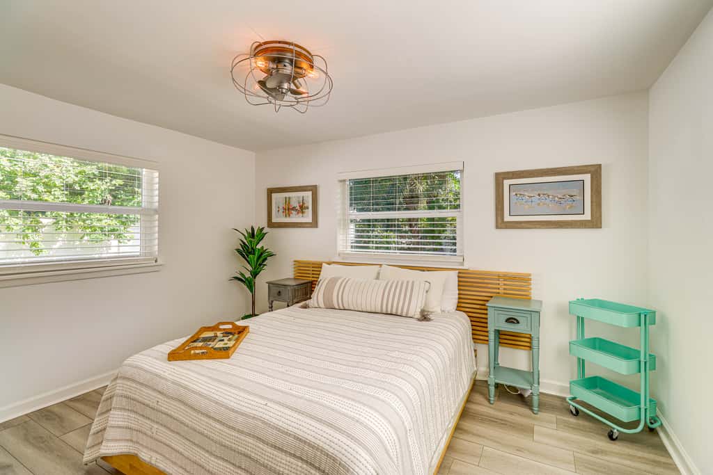 2 Mi to Dtwn Vero Beach! Home w/ Sauna & Yard