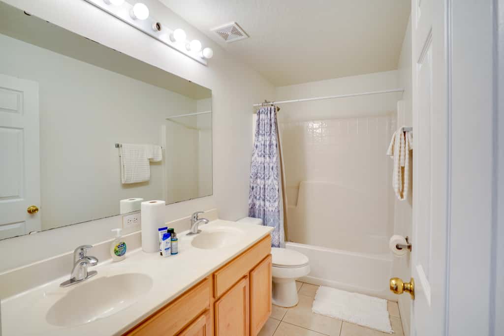 Family Gem in Port St Lucie w/ Backyard & Pool!