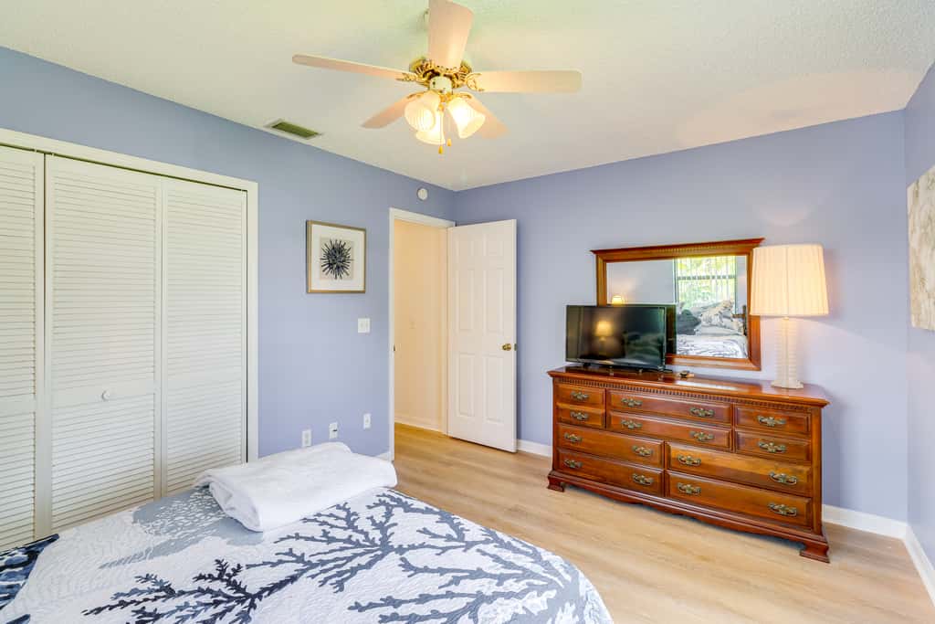 2 Mi to Water: Sebastian Home w/ Pool!