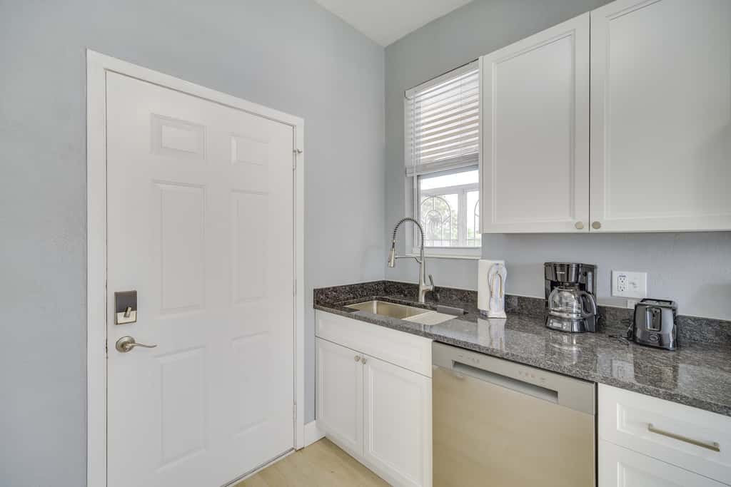 5 Mi to Beaches: Melbourne Duplex w/ Heated Pool!