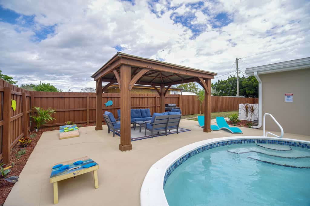 5 Mi to Beaches: Melbourne Duplex w/ Heated Pool!