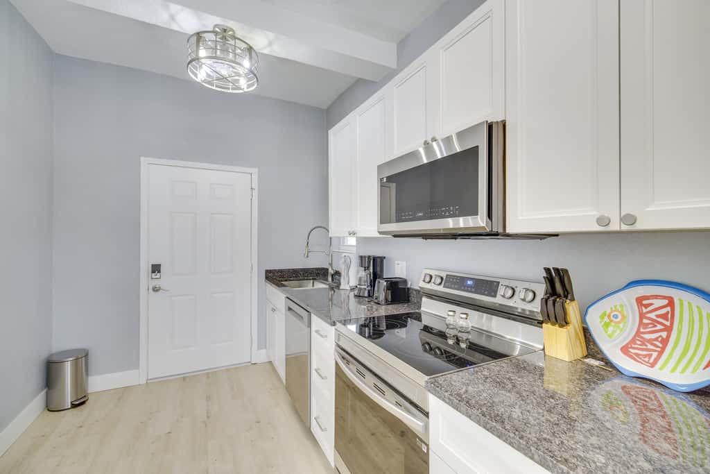 5 Mi to Beaches: Melbourne Duplex w/ Heated Pool!