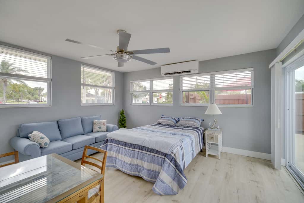 5 Mi to Beaches: Melbourne Duplex w/ Heated Pool!