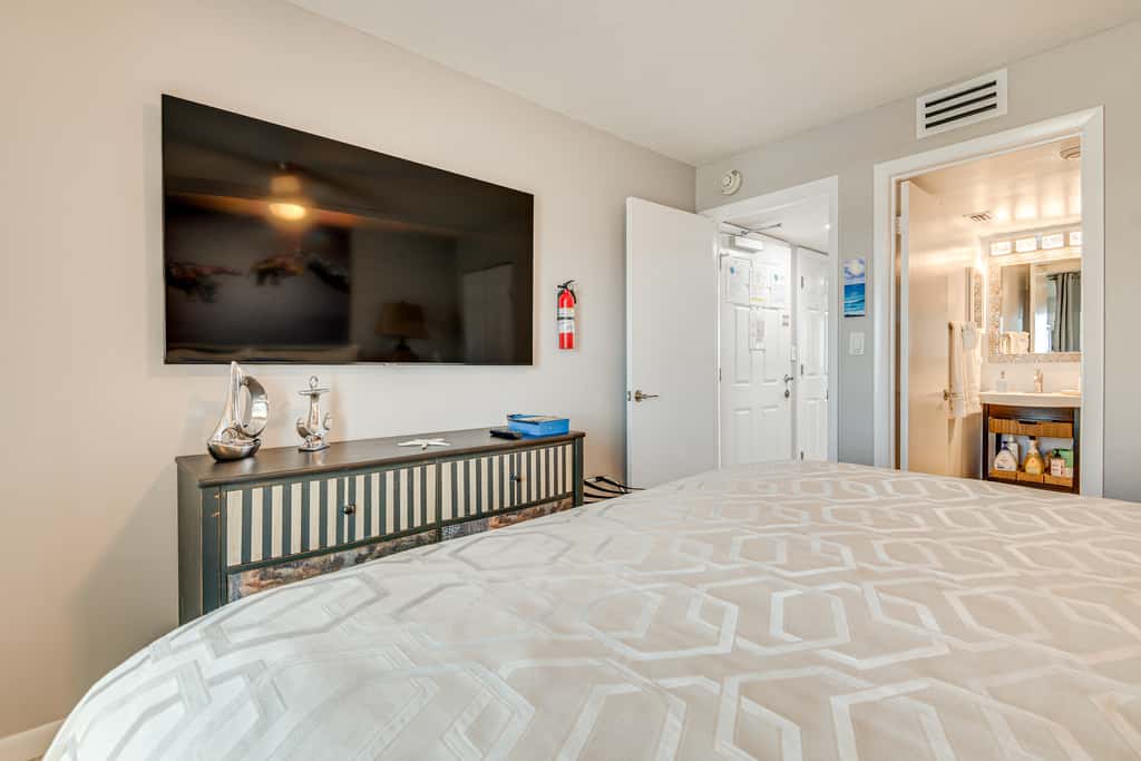 Pool Access: Beachfront Condo in Cape Canaveral!