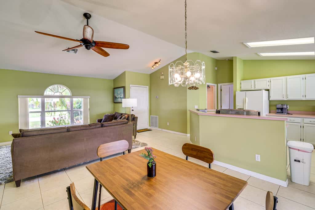 7 Mi to River & Ocean: Family Getaway in Sebastian