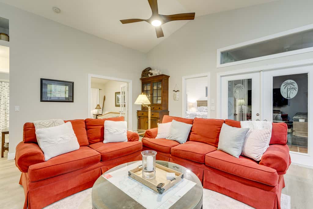 5 Mi to Stuart Beach! Home w/ Pet-Friendly Yard