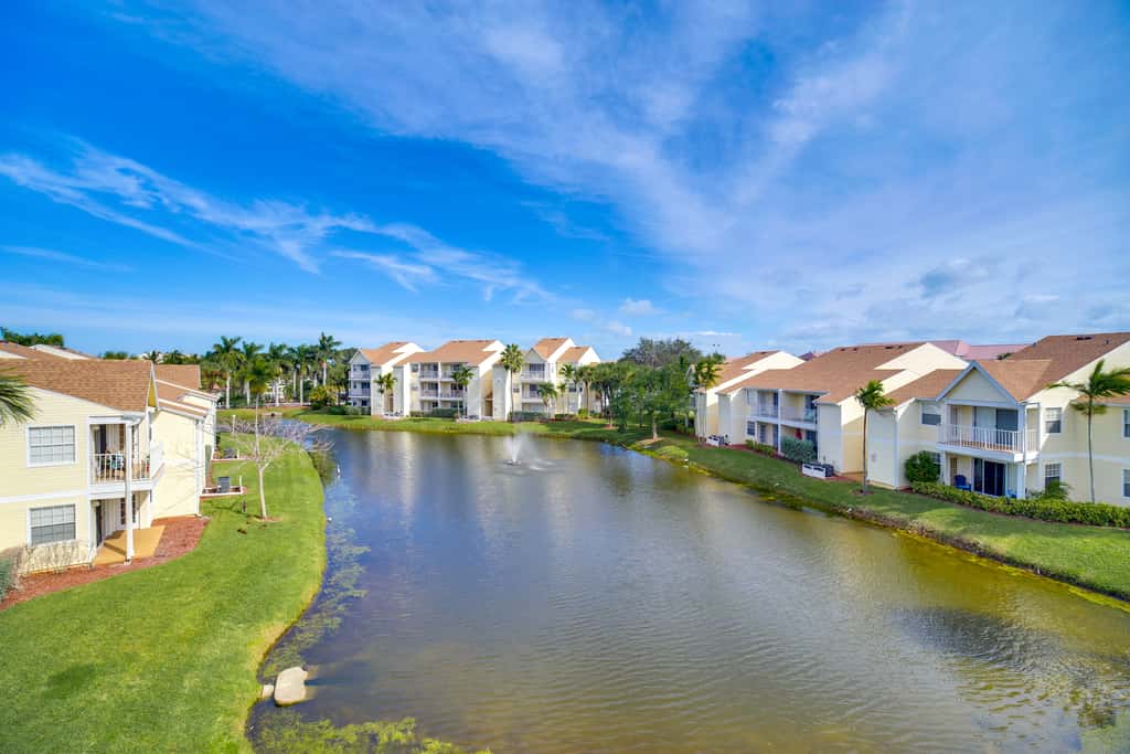 Walk to Canova Beach Park: Couple's Coastal Condo