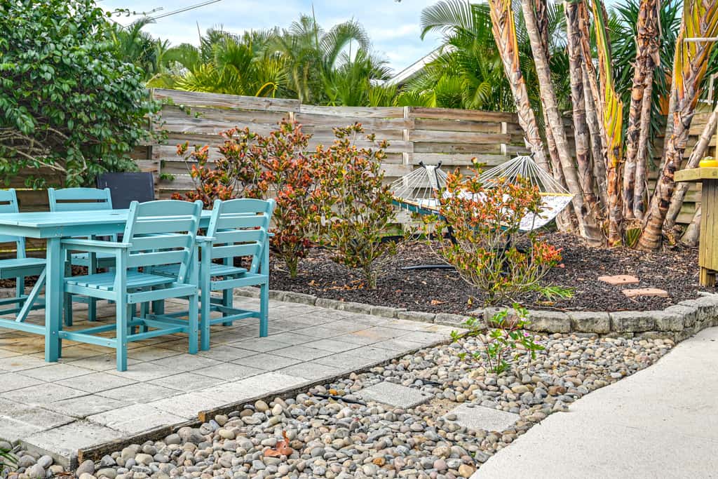 1/2 Mi to River! Poolside Escape on Merritt Island