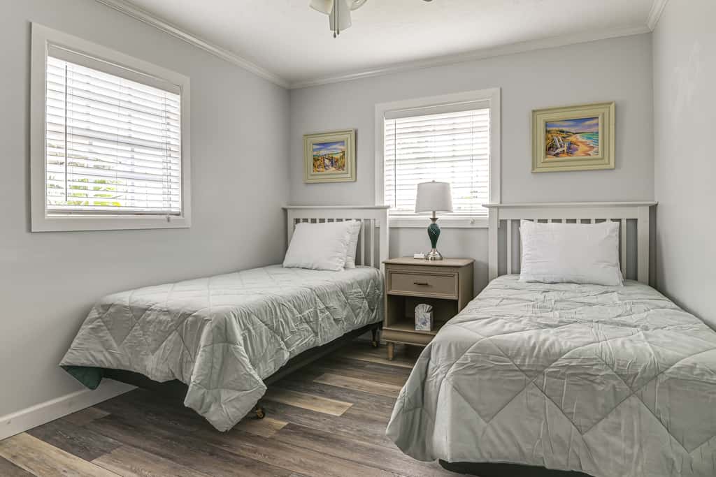 1/2 Mi to River! Poolside Escape on Merritt Island