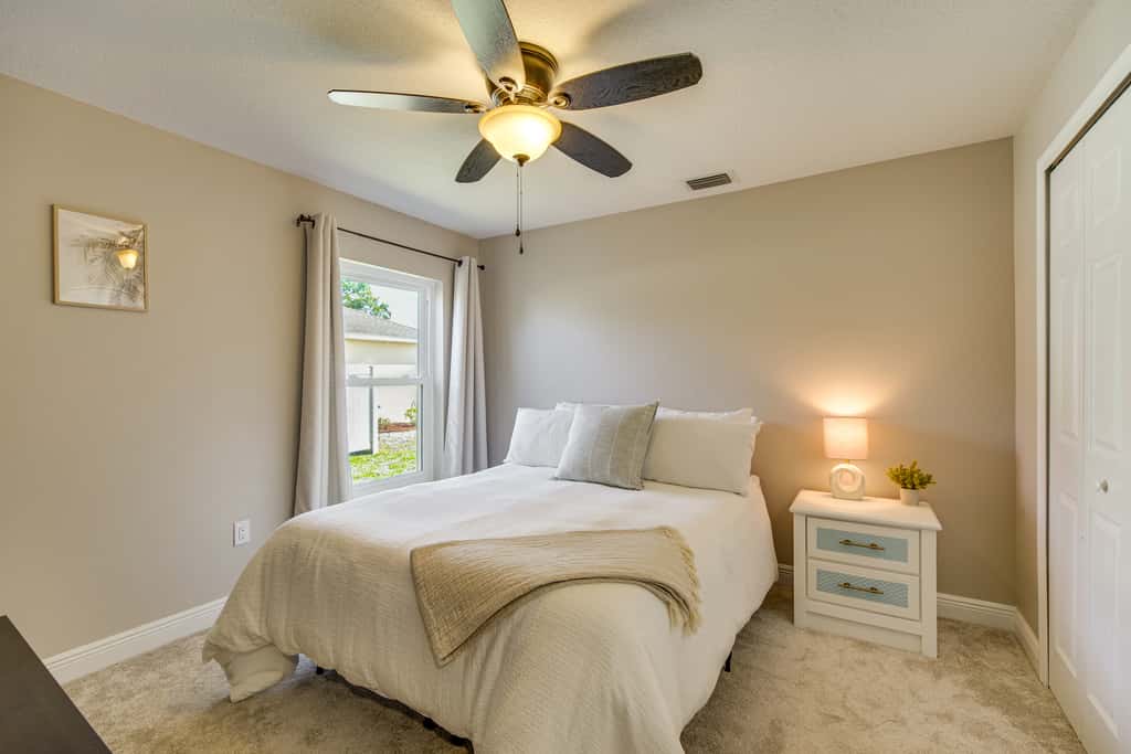 Jump into Fall at this cozy gem w/ Private Pool!