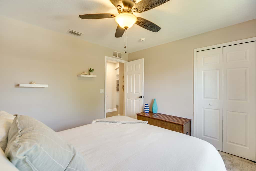 Jump into Fall at this cozy gem w/ Private Pool!