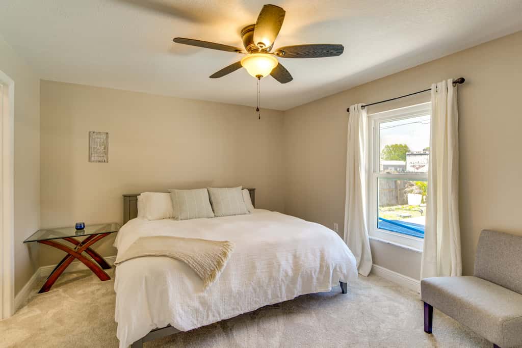 Jump into Fall at this cozy gem w/ Private Pool!
