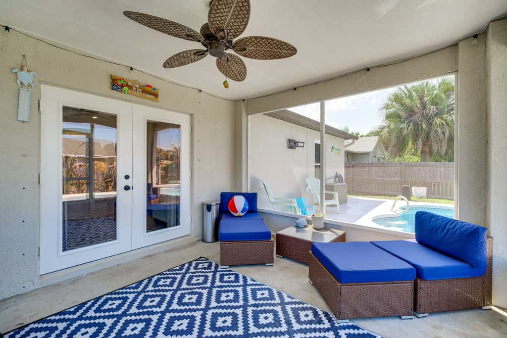 Jump into Fall at this cozy gem w/ Private Pool!