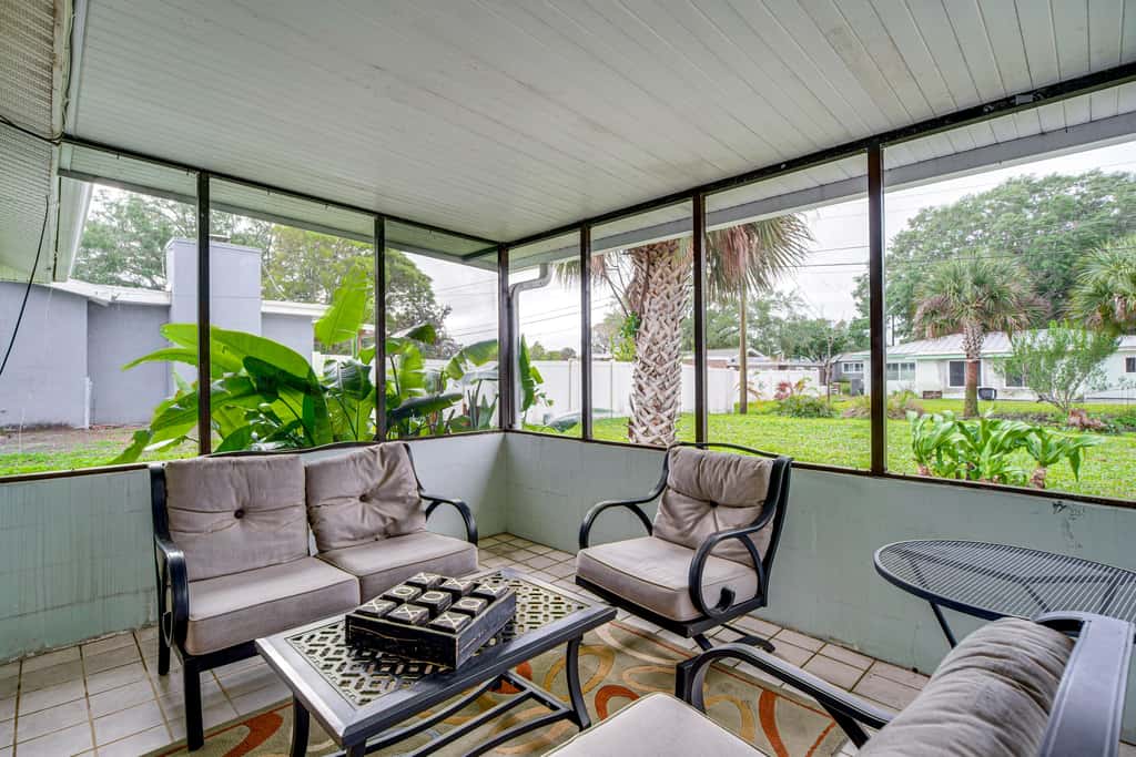 Walk to FIT Campus! Pet-Friendly Home in Melbourne