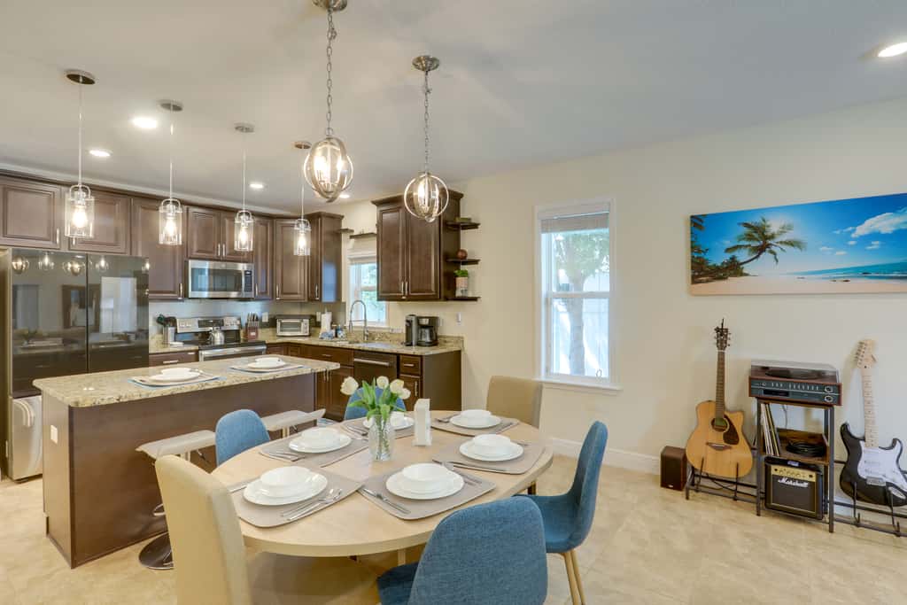 Swim, Golf, Grill & Chill! Port St Lucie Getaway