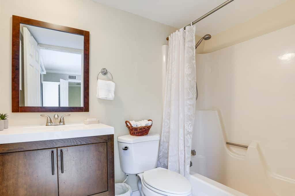 4 Mi to Beach! Jupiter Retreat w/ Pool Access