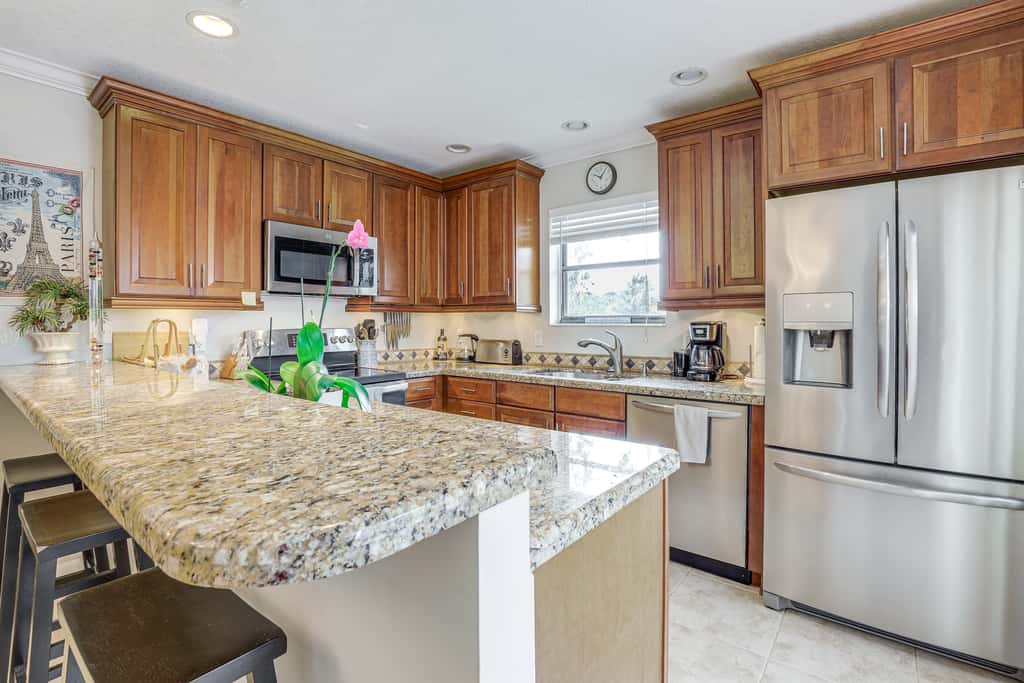 4 Mi to Beach! Jupiter Retreat w/ Pool Access