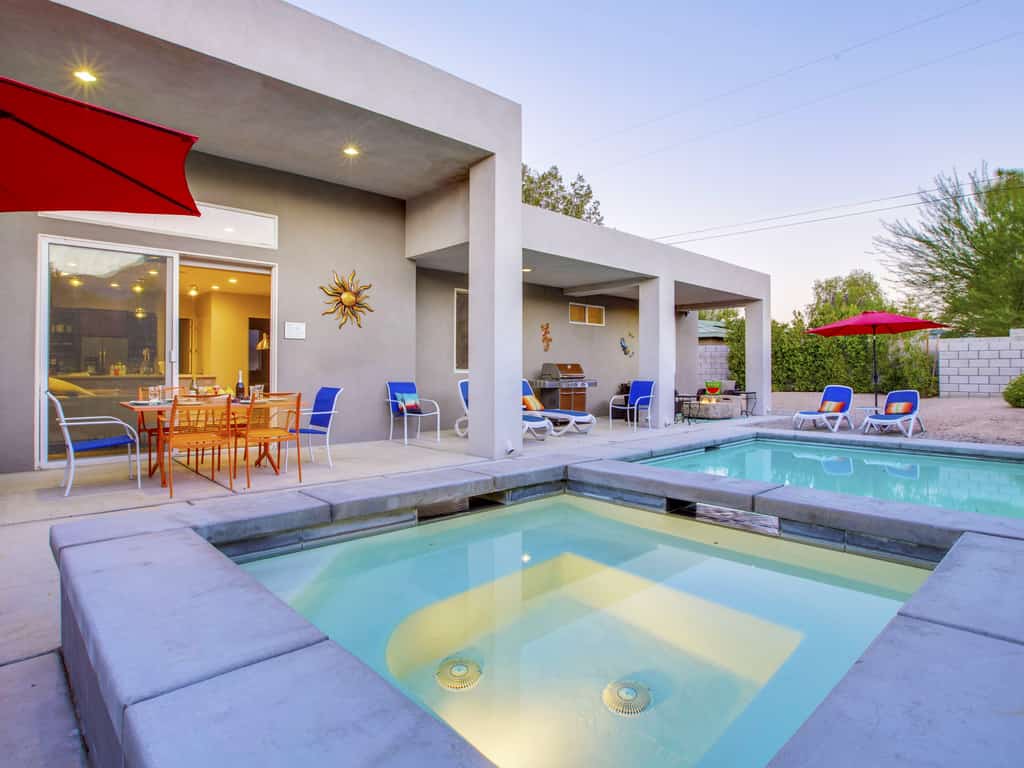 Sun Haven Escape – Designer Palm Springs Retreat