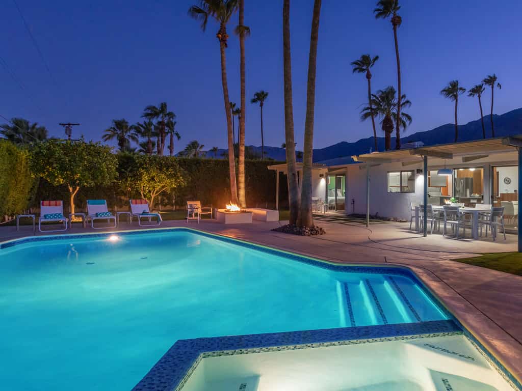 Shaken Not Stirred in Sunrise Park – Midcentury Oasis