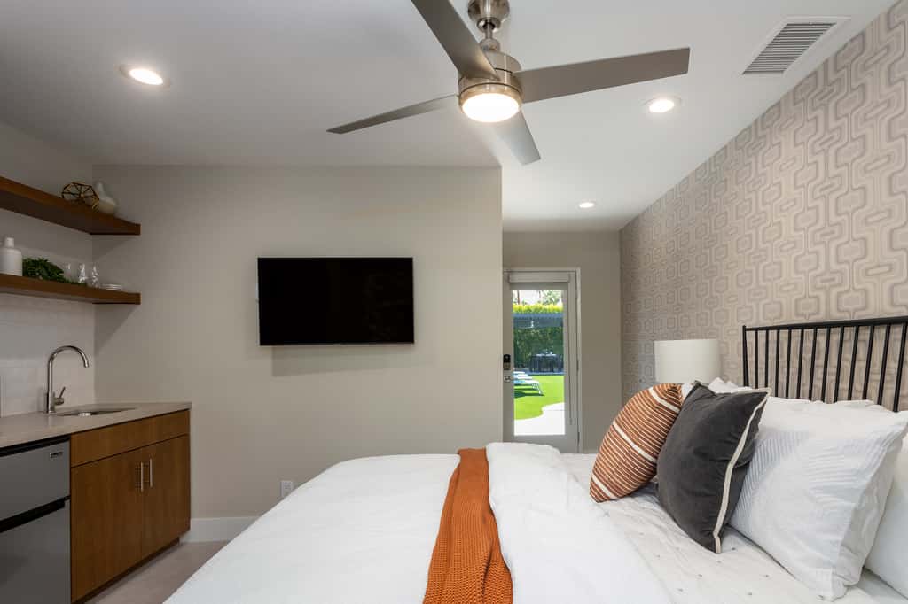 Draves Estate by WE