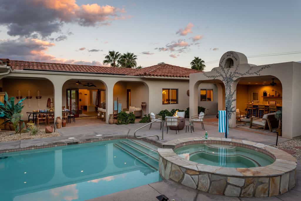 Casa Del Lobo - Private Spanish Oasis Getaway
