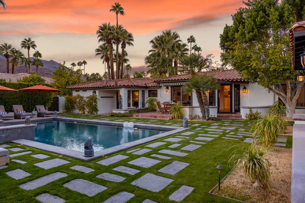 Lola Vista – Old Las Palmas Celebrity Retreat