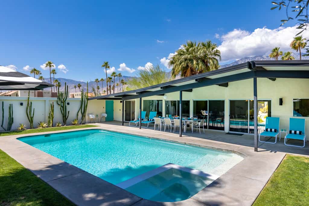Aqua House - Luxury Midcentury Pool Retreat
