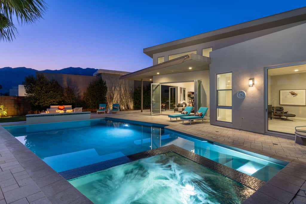 Vista Luxe Retreat - Inspired Elegance
