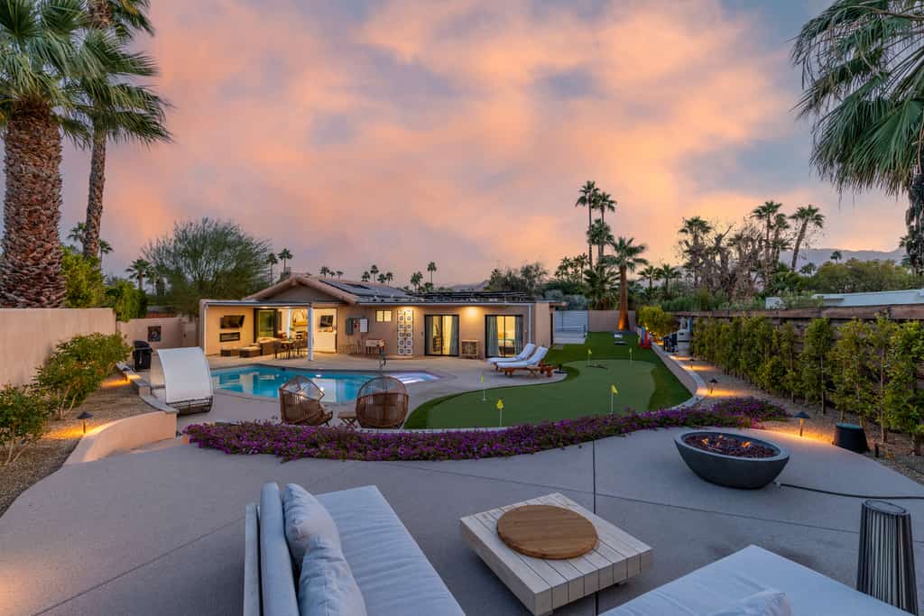 Maison Du Soleil – Luxury Palm Springs Retreat