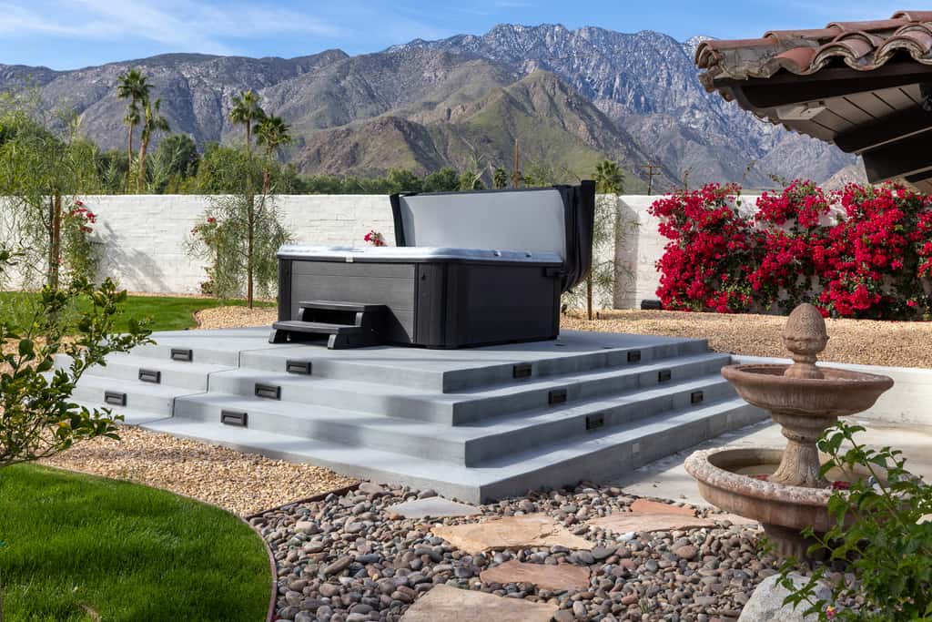 77 Palms