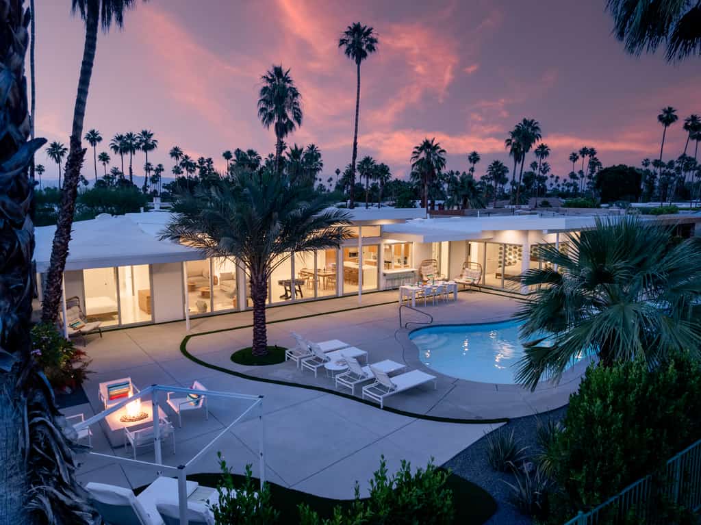 Twilight Fairway – Golfside Desert Luxury
