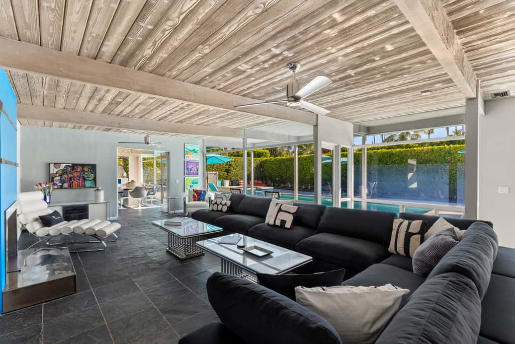 Azure Palms at Deepwell