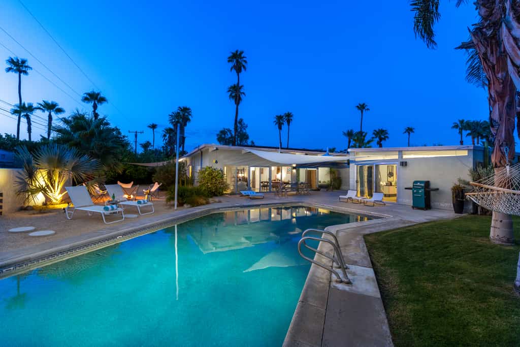 The 1959 - Mid-Century Pool & Spa Retreat