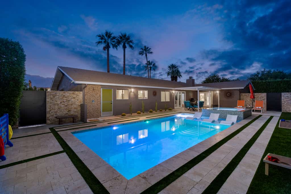 Haus of Tranquility - Desert Pool Retreat